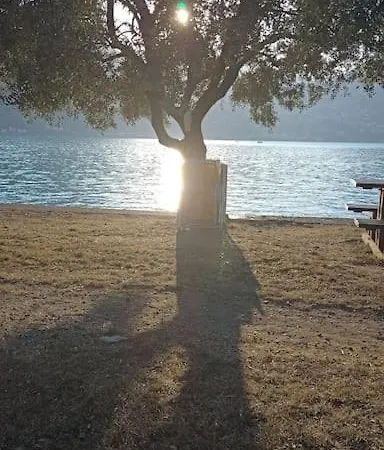 Appartamento Open Space Fronte Monte Isola