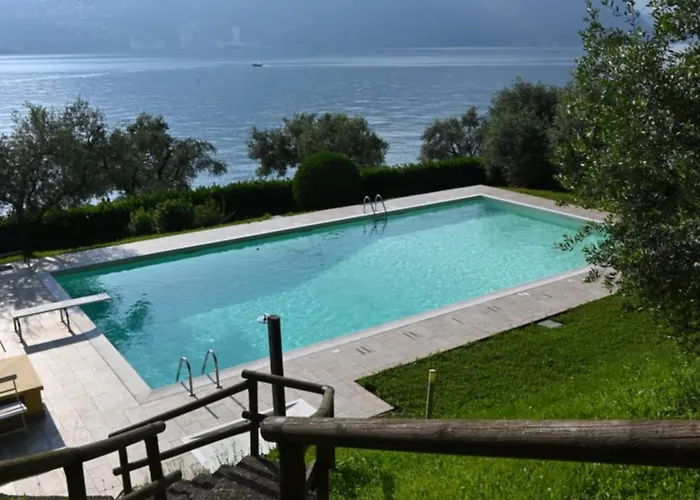 Open Space Fronte Monte Isola