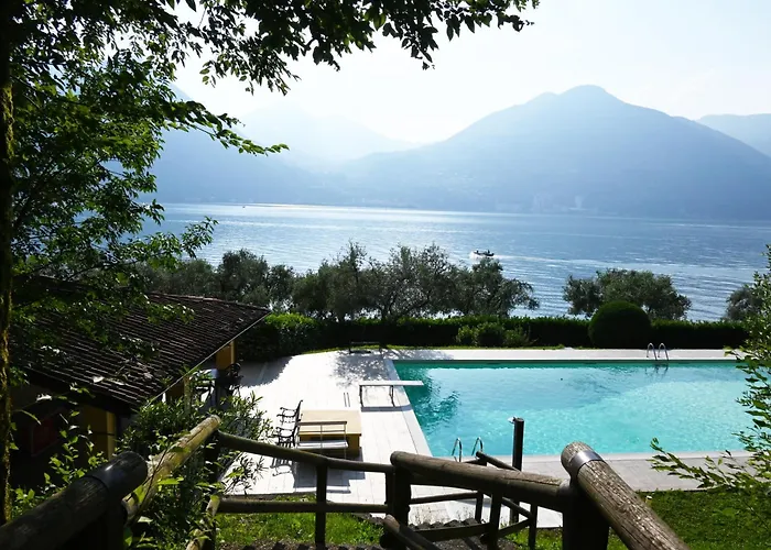 Open Space Fronte Appartamento Monte Isola