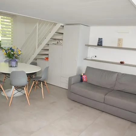Open Space Fronte